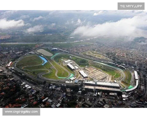 英特拉格斯周末降雨概率不均,周日正赛或迎雷阵雨添变数。 英特拉格斯周末降雨概率不均,周日正赛或迎雷阵雨添变数。