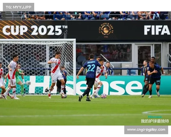 半场战报:国米2-0领先萨索洛,迪马尔科两度助攻 半场战报:国米2-0领先萨索洛,迪马尔科两度助攻